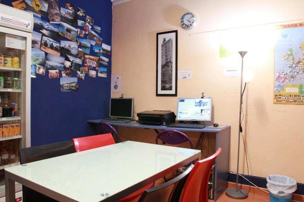 פמפלונה Hostel Hemingway מראה חיצוני תמונה